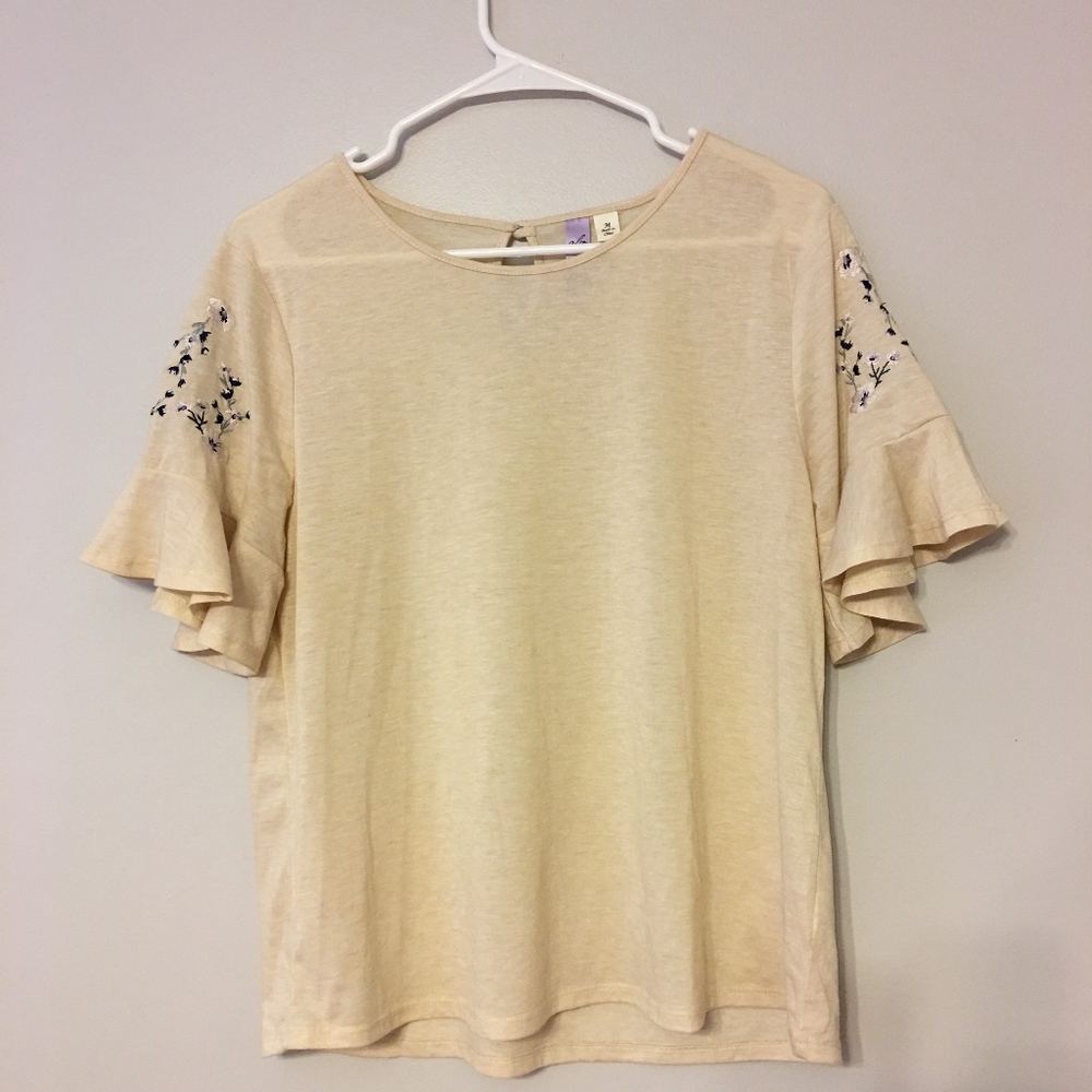 Francescas bell sleeve top